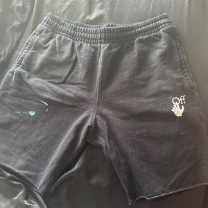 Men’s offwhite shorts
